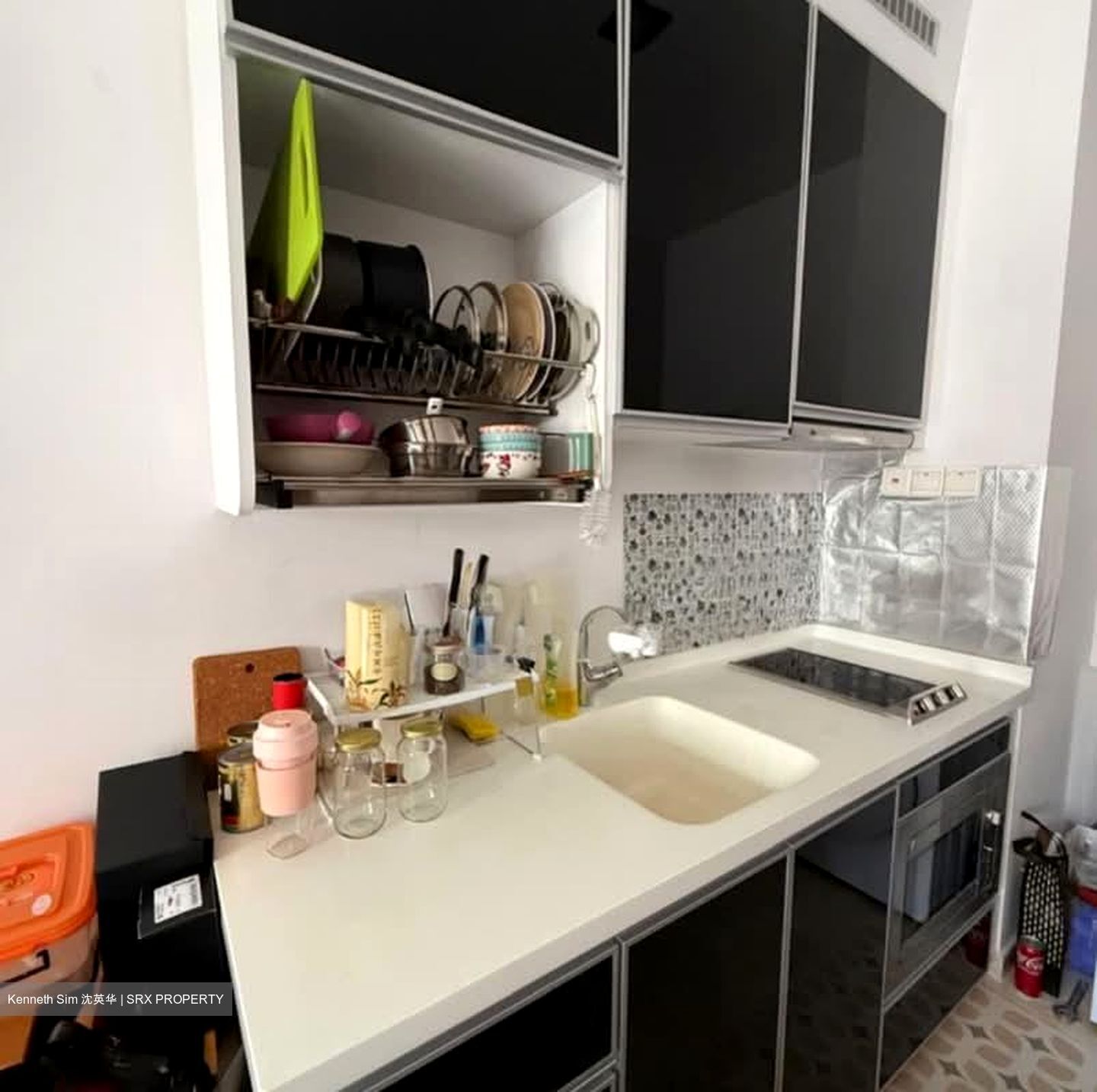 Onan Suites (D15), Apartment #560777791